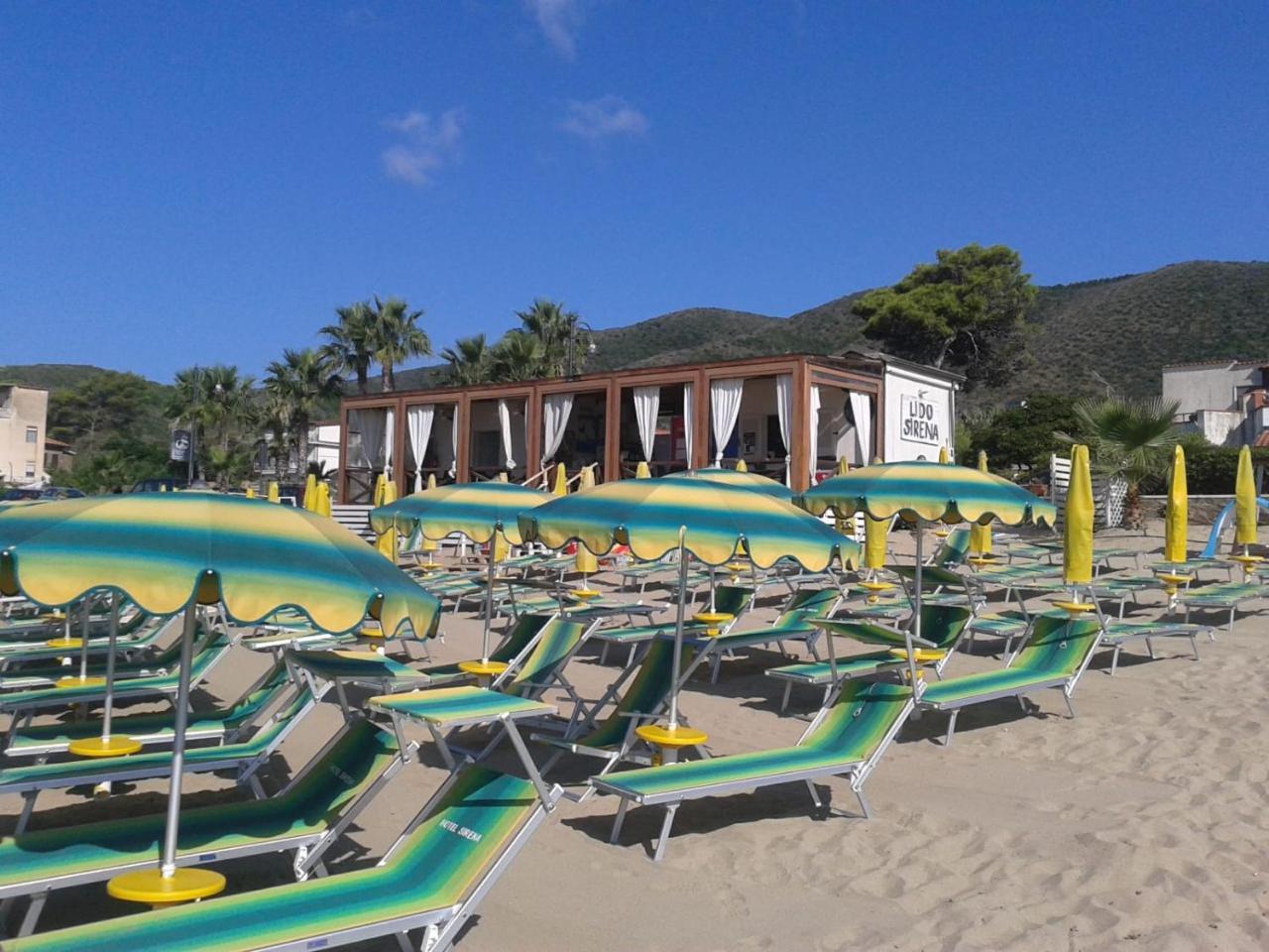 Hotel Sirena Кастелабате Екстериор снимка